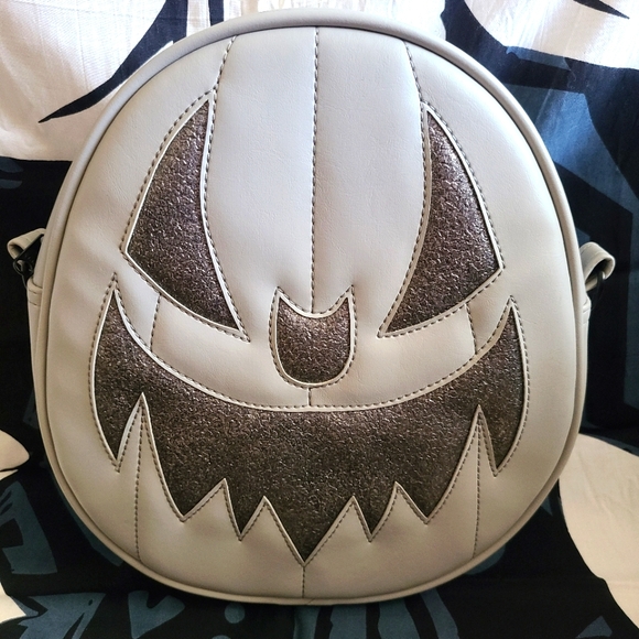 🩶☠️ NWOT Love, Pain, and Stitches Bundle☠️🩶 - Picture 3 of 11